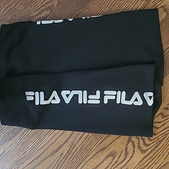 FILA Bike Shorts - Picture 4 of 4